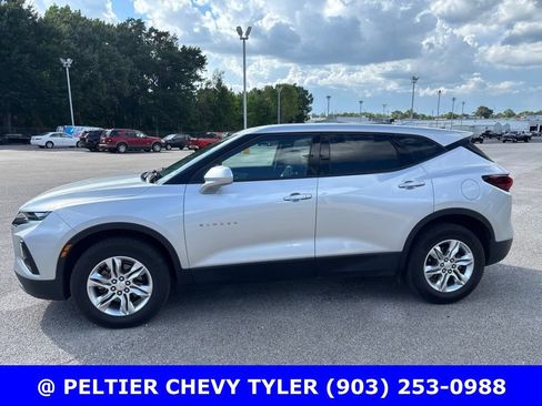 Used 2019 Chevrolet Blazer LT FWD image 4
