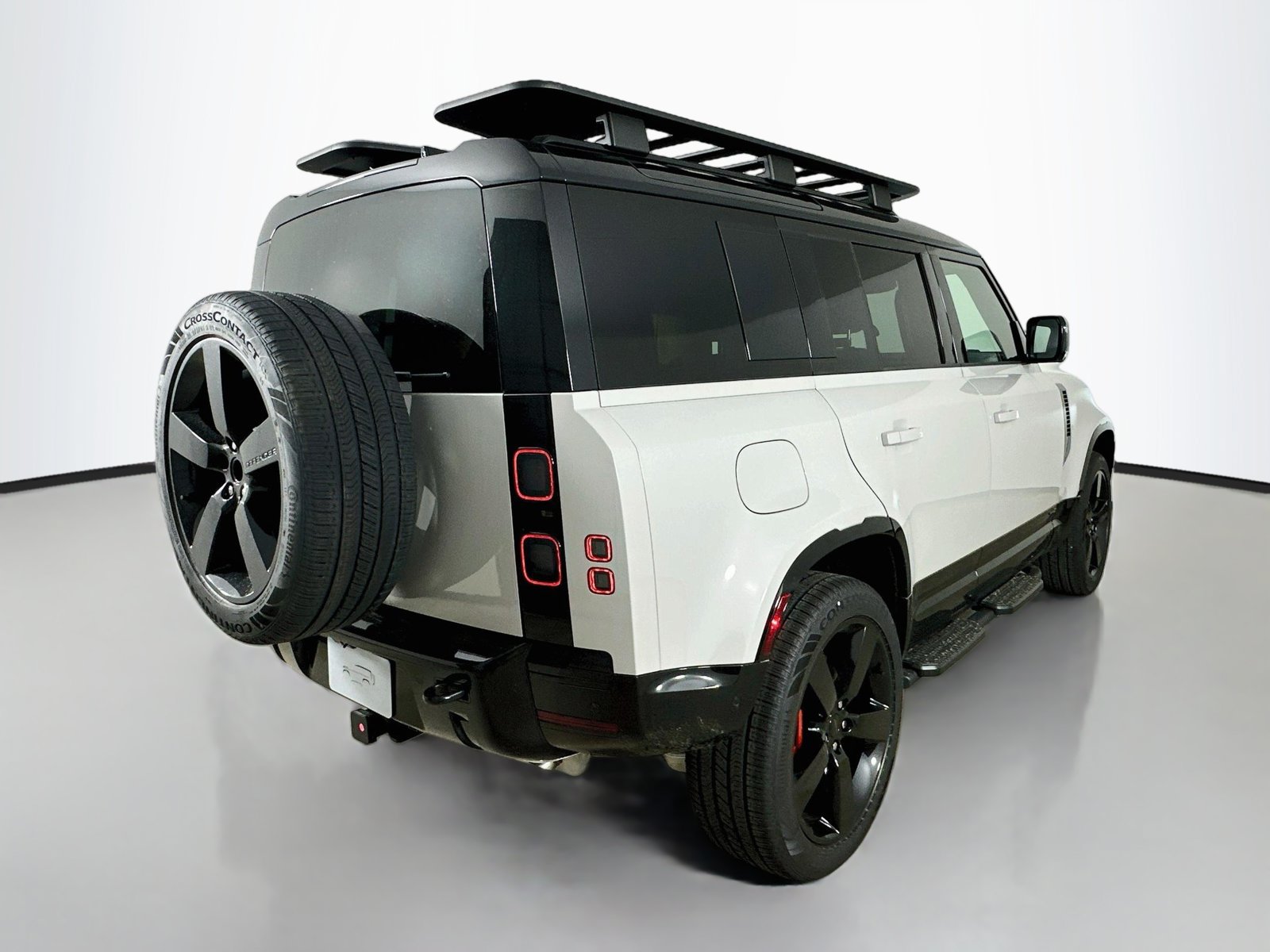 New 2026 Land Rover Defender 110 X AWD/4WD image 5