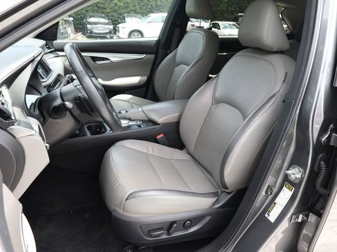 Certified 2023 INFINITI QX50 Luxe FWD image 17