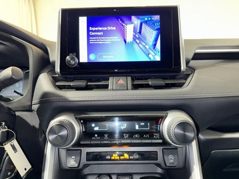 Certified 2025 Toyota RAV4 LE image 26