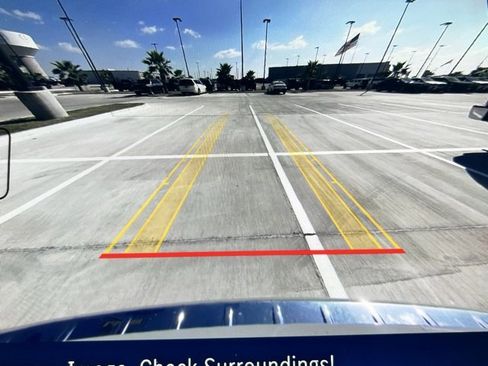 New 2026 Mercedes-Benz GLC 300 image 14