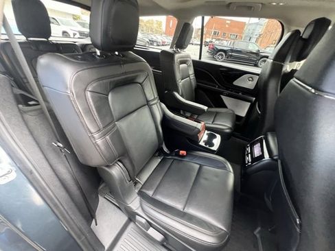 Used 2023 Lincoln Aviator Reserve w/ Equipment Group 201A image 29