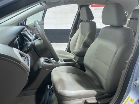 Used 2018 Chevrolet Cruze LS FWD image 11