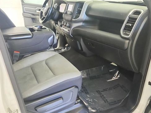 Used 2023 RAM 1500 Big Horn AWD/4WD image 35