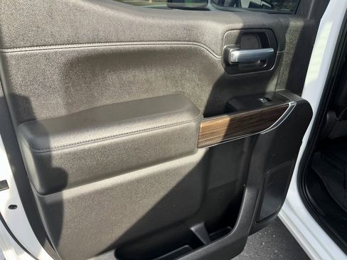 Used 2019 Chevrolet Silverado 1500 RST w/ All-Star Edition image 22