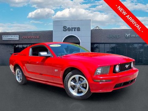 Used 2006 Ford Mustang GT Premium RWD image 1