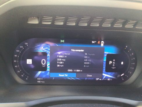 Used 2025 Volvo XC90 B6 Core w/ Climate Package AWD/4WD image 6