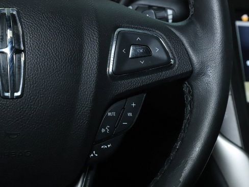 Used 2017 Lincoln MKC Premiere image 23