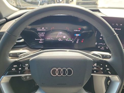 Certified 2025 Audi Q5 Premium w/ Premium Plus AWD/4WD image 20