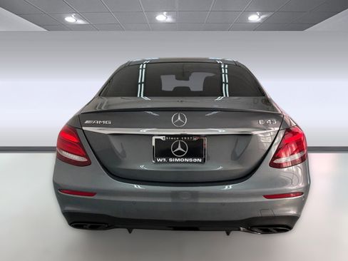Used 2018 Mercedes-Benz E 43 AMG 4MATIC Sedan image 9