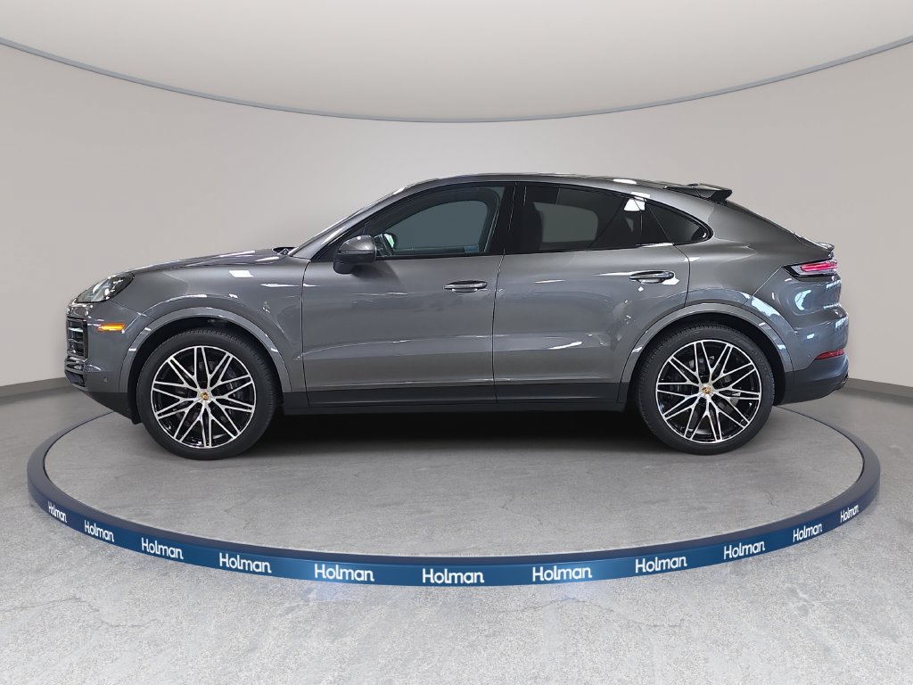 Used 2024 Porsche Cayenne Coupe AWD/4WD image 11
