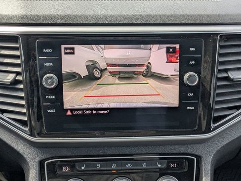 Used 2019 Volkswagen Atlas SEL Premium image 29