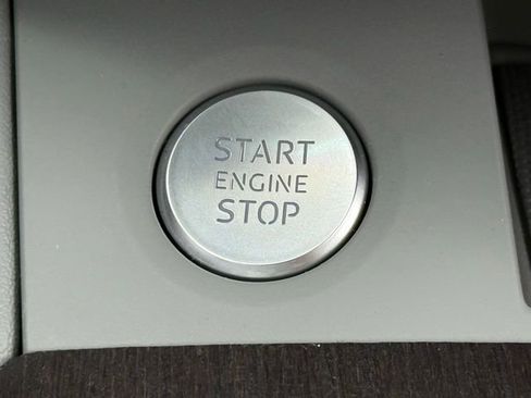 Used 2024 Audi Q5 2.0T Premium Plus image 24