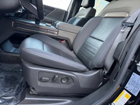 Used 2024 GMC Hummer EV 3X w/ LPO, Illumination Package AWD/4WD image 6
