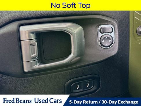 Used 2022 Jeep Wrangler Unlimited Sahara w/ Cold Weather Group image 23