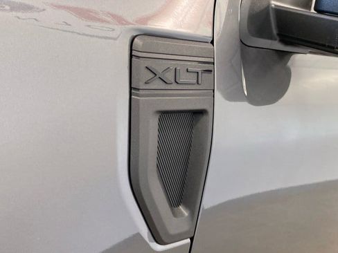 New 2025 Ford Maverick XLT w/ Black Appearance Package image 13