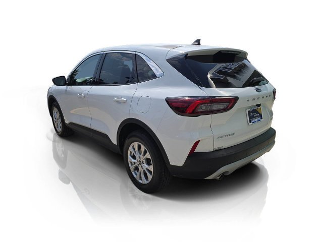 Certified 2023 Ford Escape Active w/ Tech Pack #1 AWD/4WD image 3