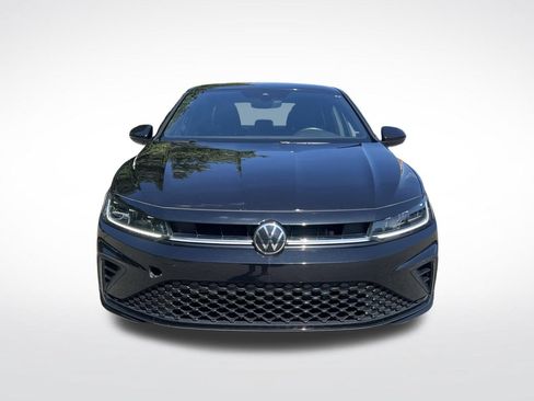 Used 2025 Volkswagen Jetta Sport FWD image 9