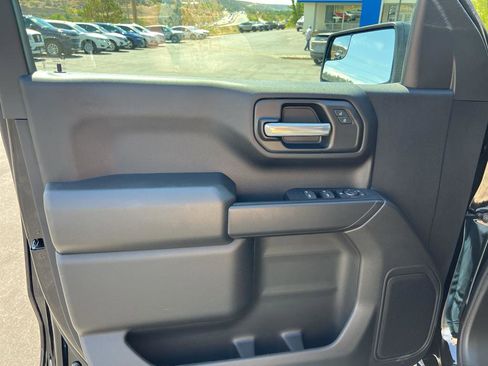 New 2026 GMC Sierra 1500 Pro w/ Pro Value Package image 13