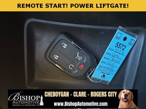 Used 2023 GMC Terrain SLE w/ Driver Convenience Package image 12