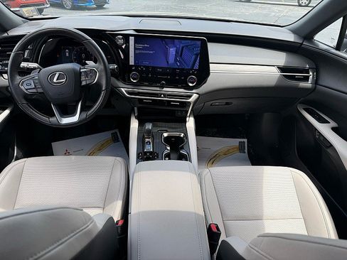 Used 2023 Lexus RX 350 Premium w/ Cold Area Package AWD/4WD image 17