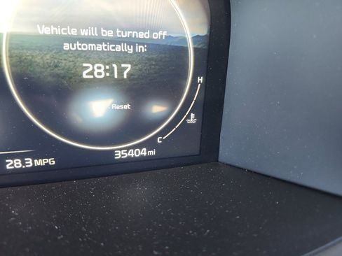 Used 2023 Kia Sorento SX image 11