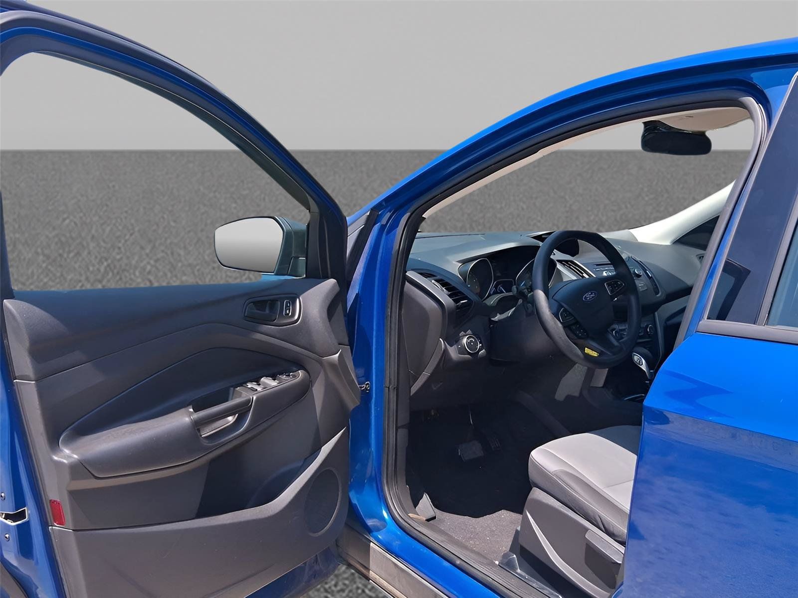 Used 2017 Ford Escape S FWD image 13