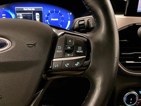 Used 2022 Ford Escape SEL w/ Technology Package image 18