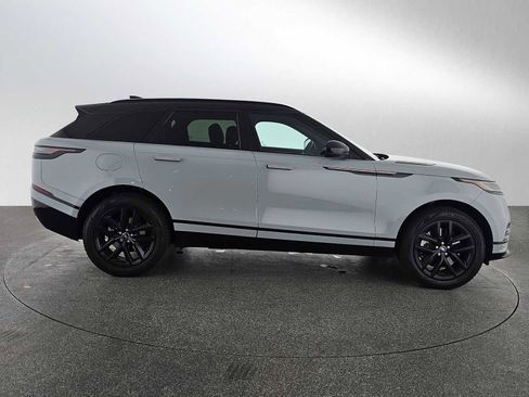 Used 2025 Land Rover Range Rover Velar Dynamic SE image 6