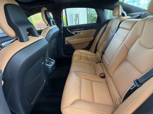 Used 2017 Volvo S90 T6 Momentum w/ Vision Package AWD/4WD image 21