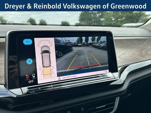 New 2026 Volkswagen Atlas SE image 32