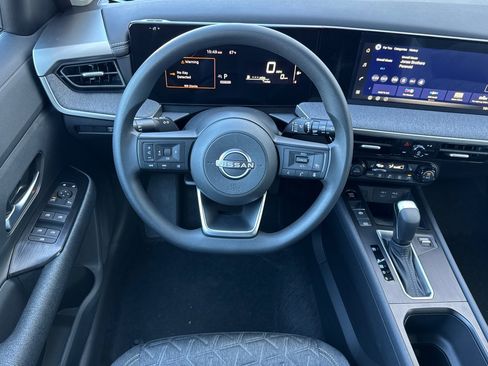 New 2026 Nissan Kicks SV w/ SV Premium Package image 11