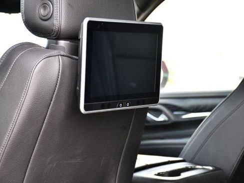 Used 2022 GMC Yukon Denali w/ Advanced Technology Package AWD/4WD image 20