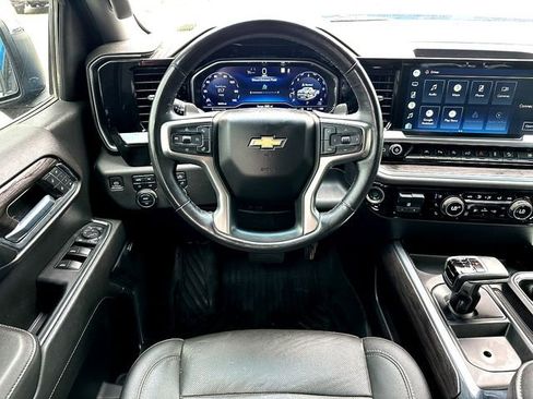 Used 2022 Chevrolet Silverado 1500 LTZ AWD/4WD image 21