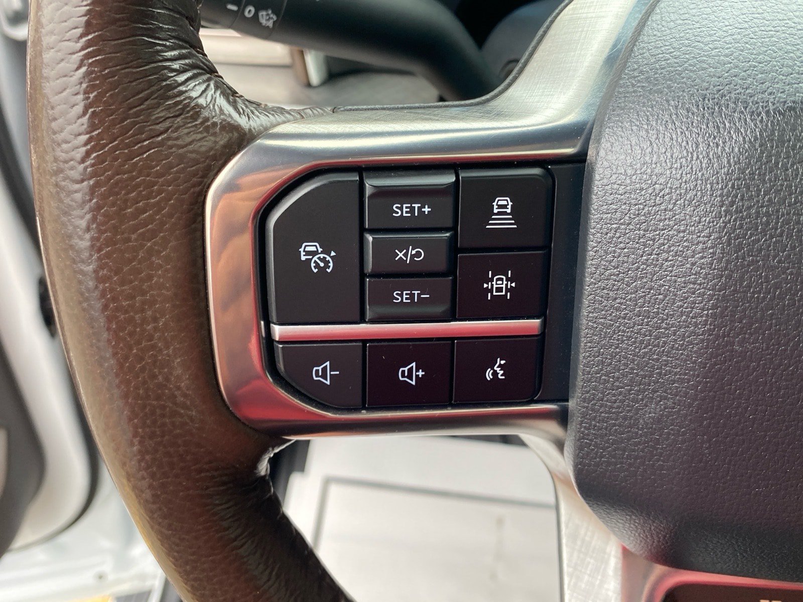 Used 2024 Ford F350 King Ranch w/ Chrome Package AWD/4WD image 20