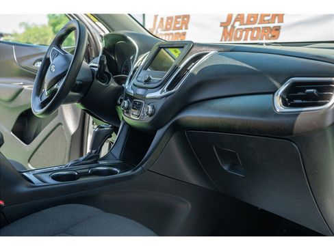 Used 2019 Chevrolet Equinox LT FWD image 34