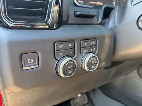 Used 2023 GMC Sierra 1500 AT4X image 16