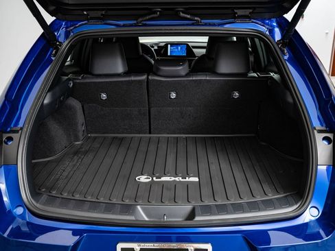 New 2026 Lexus UX 300h AWD image 20