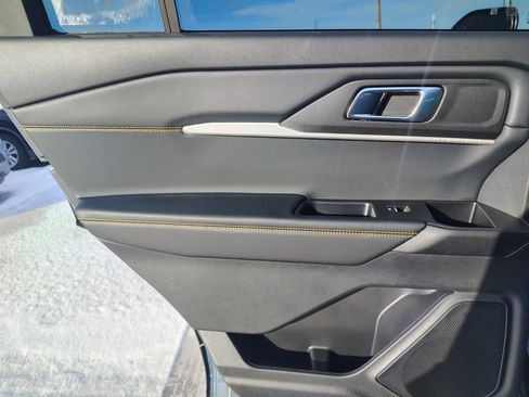 New 2026 Ford Explorer Tremor w/ Tremor Convenience Package image 27