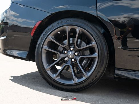Used 2022 Dodge Charger Scat Pack w/ Navigation & Travel Group RWD image 11