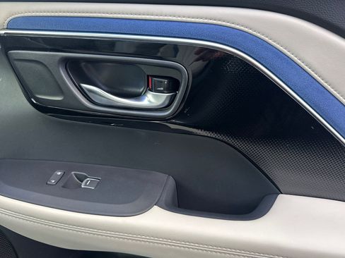 Certified 2025 Acura ADX A-Spec image 23