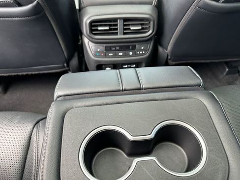 Used 2023 Honda Pilot Elite image 21