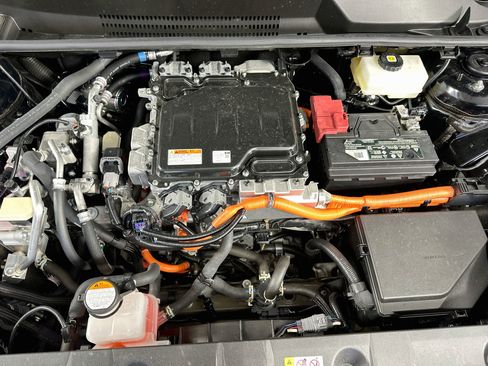Used 2023 Toyota bZ4X FWD image 32
