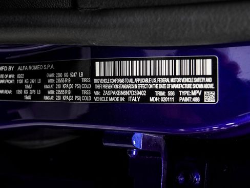 Used 2022 Alfa Romeo Stelvio Ti image 40