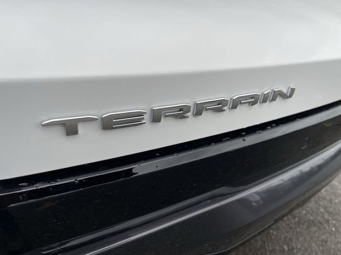 New 2026 GMC Terrain AT4 w/ Convenience Package III image 31
