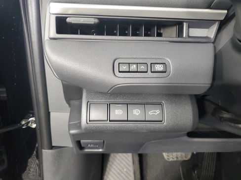 New 2026 Subaru Solterra Limited image 26