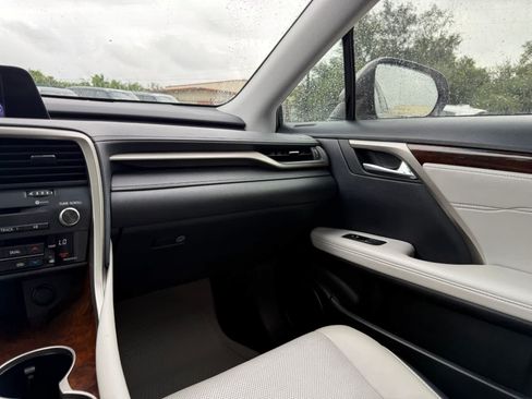 Used 2019 Lexus RX 350 FWD w/ Premium Package image 6