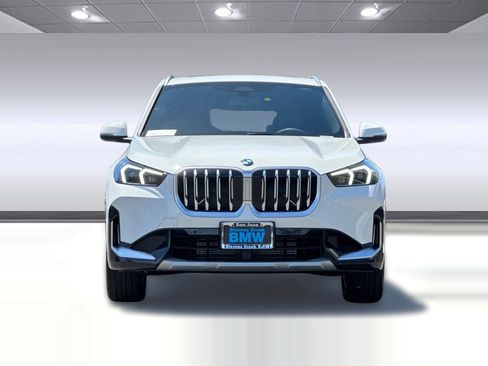 Used 2025 BMW X1 xDrive28i w/ Convenience Package image 5