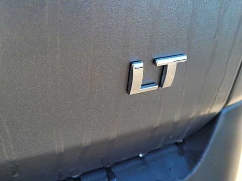 Used 2019 Chevrolet Traverse LT w/ LT Premium Package image 10