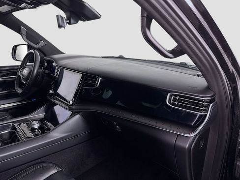 Used 2024 Jeep Grand Wagoneer Series II w/ Quick Order Packagew 28T image 20